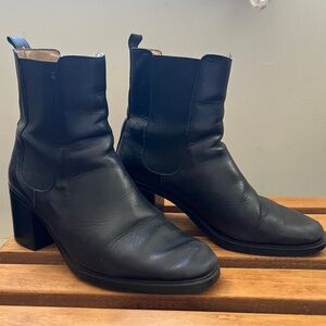 Vintage Italian Chelsea boots